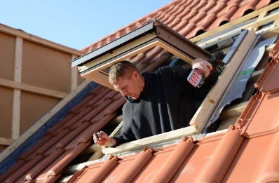 Pose de fenêtres de toit Velux à Dimbsthal